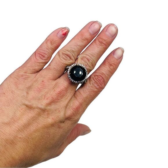 Vintage Gold Cubic Zirconia Black Stone SETA Ring - 9 - Picture 6 of 10